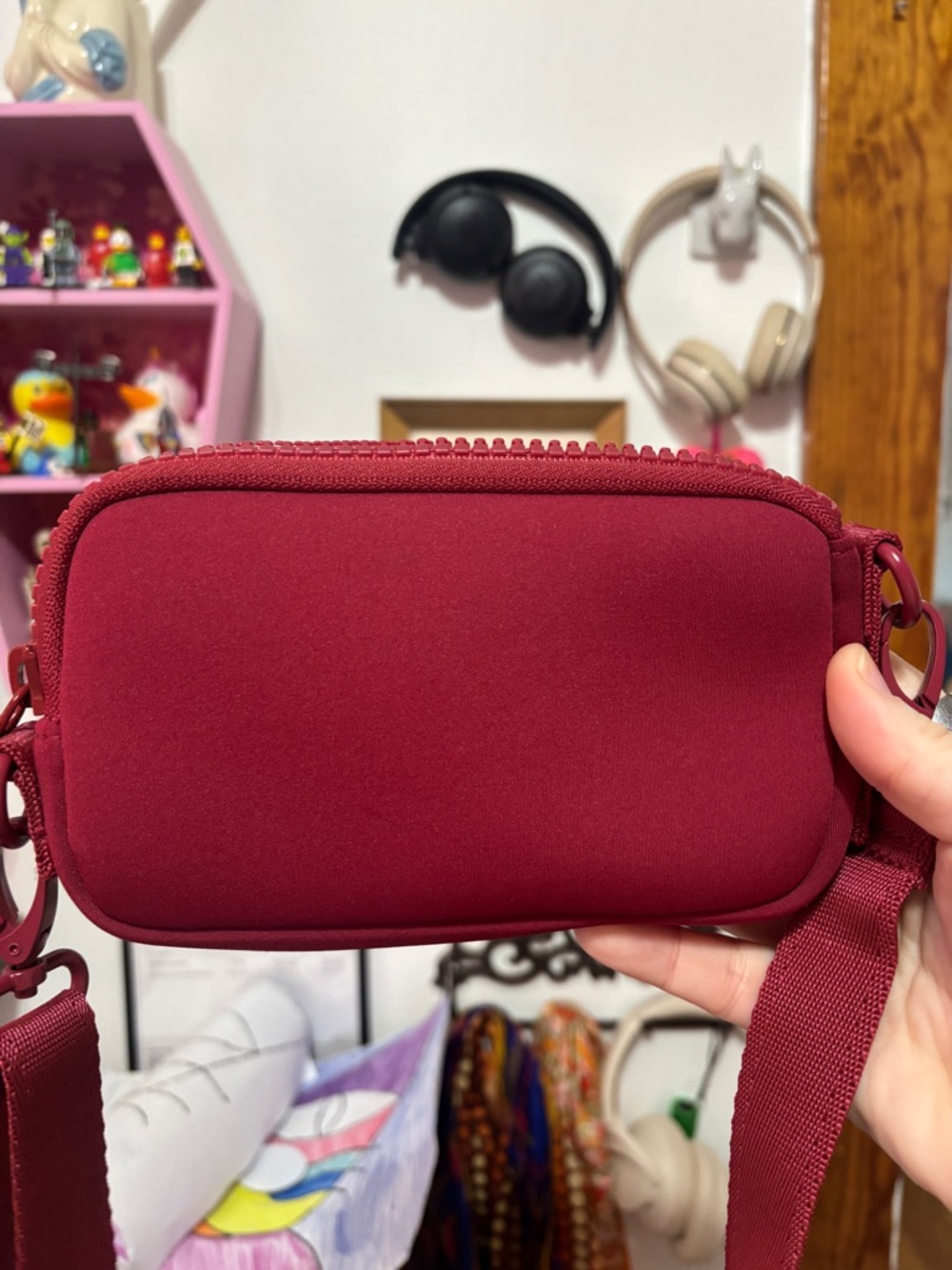Dagne Dover Limited Edition Sephora Burgundy Compact Belt Bag - Picture 2 of 4